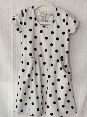 Magentas Little Girl's Cream with Black Polka Dots Casual Dress Size:4